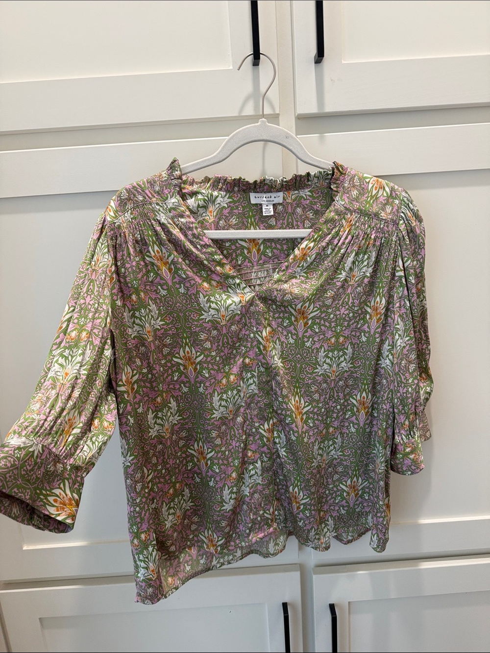 Current Air Olive Green and Pink Floral V-Neck Blouse